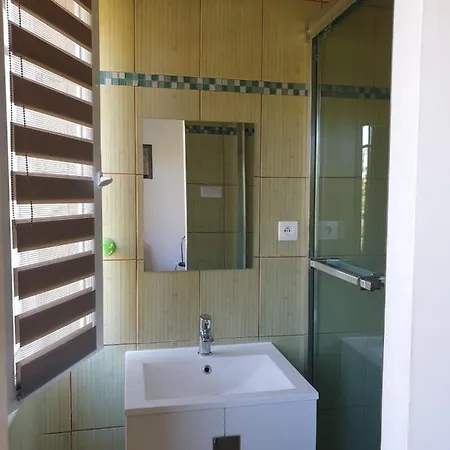 Holiday home Le Mas Des Farigoulettes