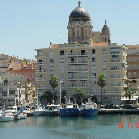 Le Mas Des Farigoulettes Holiday home *